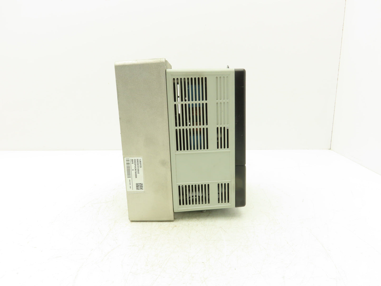 Allen Bradley 20AD3P4A3NYNANNN PowerFlex 70 Variable AC Drive VFD 2Hp 480v 3Ph