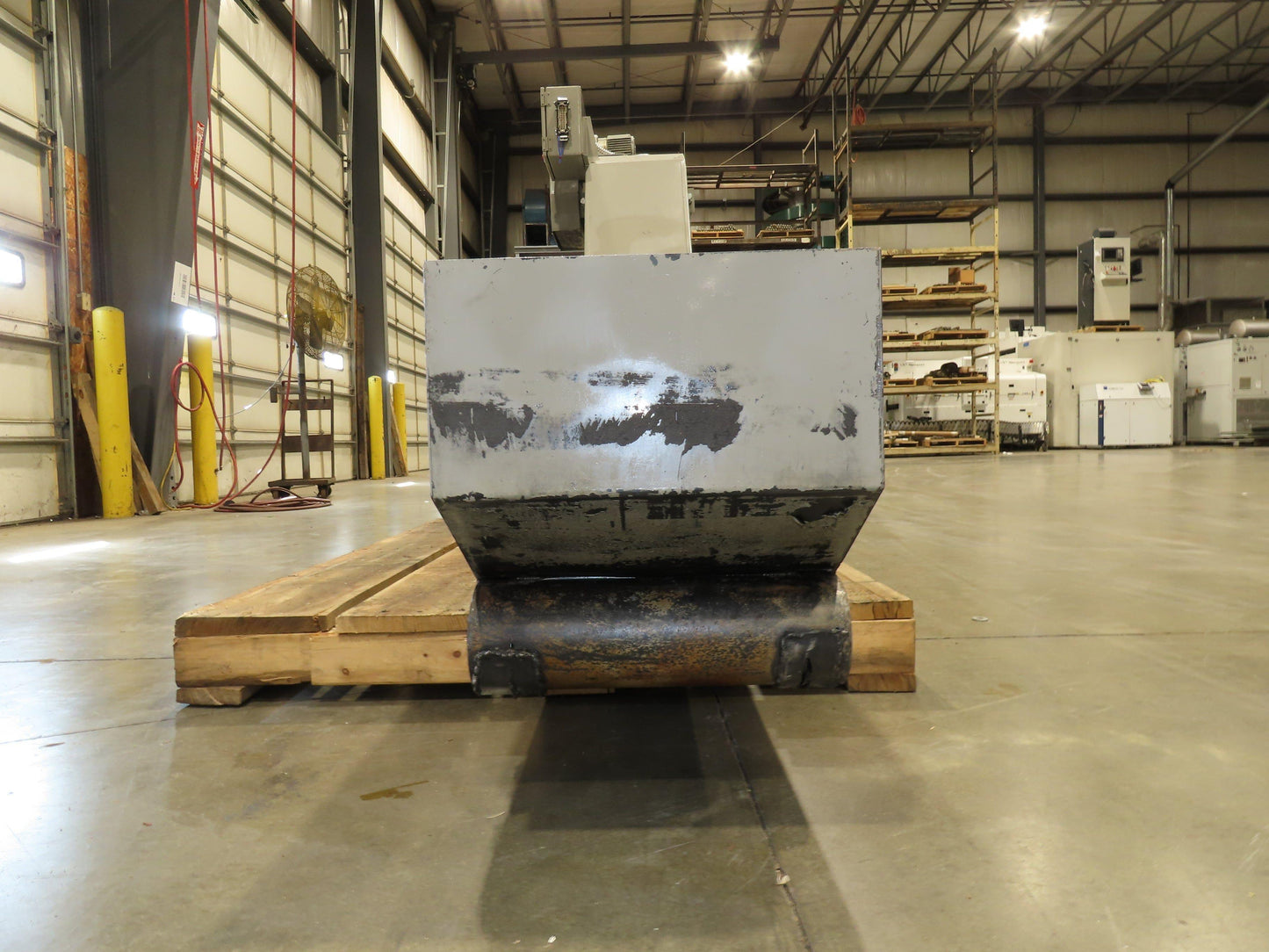 Enomoto CNC Chip Conveyor 16"x 67" Infeed 52-56" Discharge 220V 3PH