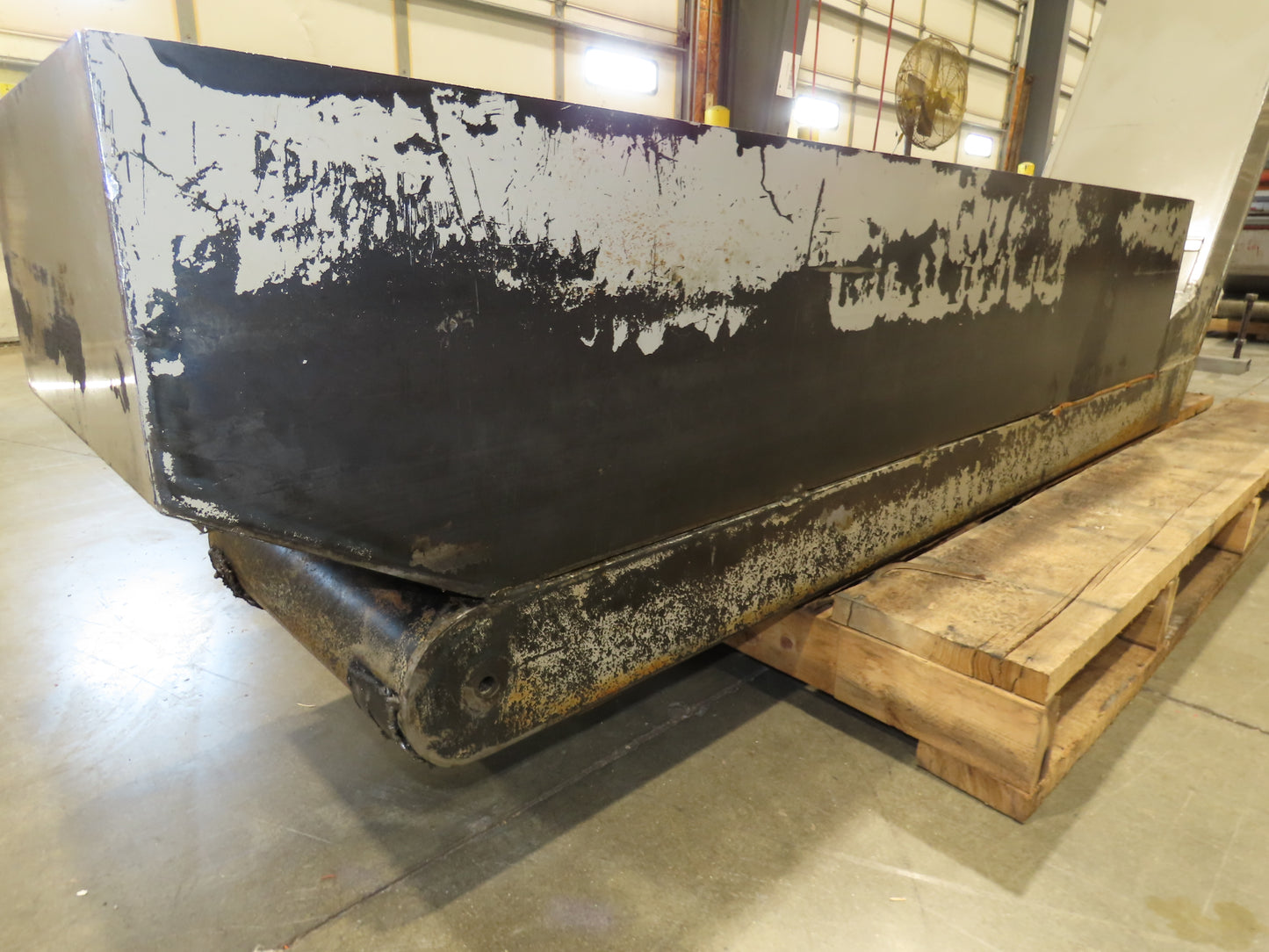 Enomoto CNC Chip Conveyor 16"x 67" Infeed 52-56" Discharge 220V 3PH