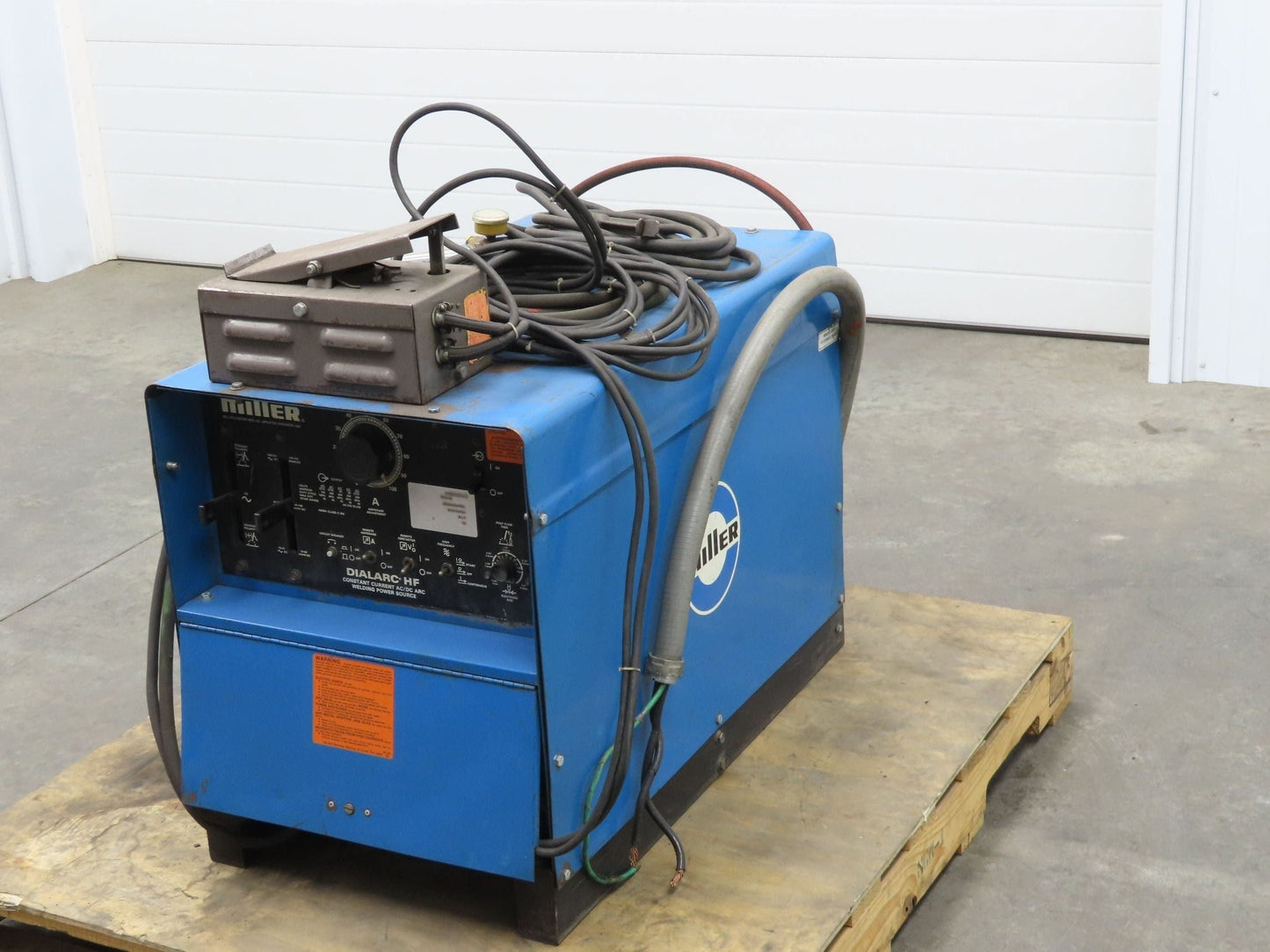 Miller DIALARC HF Tig Welder Power Source 250Amp AC Footpedal 1Ph 230V