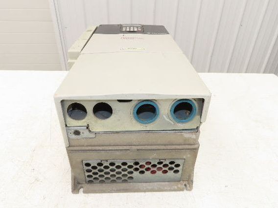 Allen Bradley 20DD065A3NYNANDNL PowerFlex 700S VFD 400Hz 50Hp 460v 65A F/W2.004