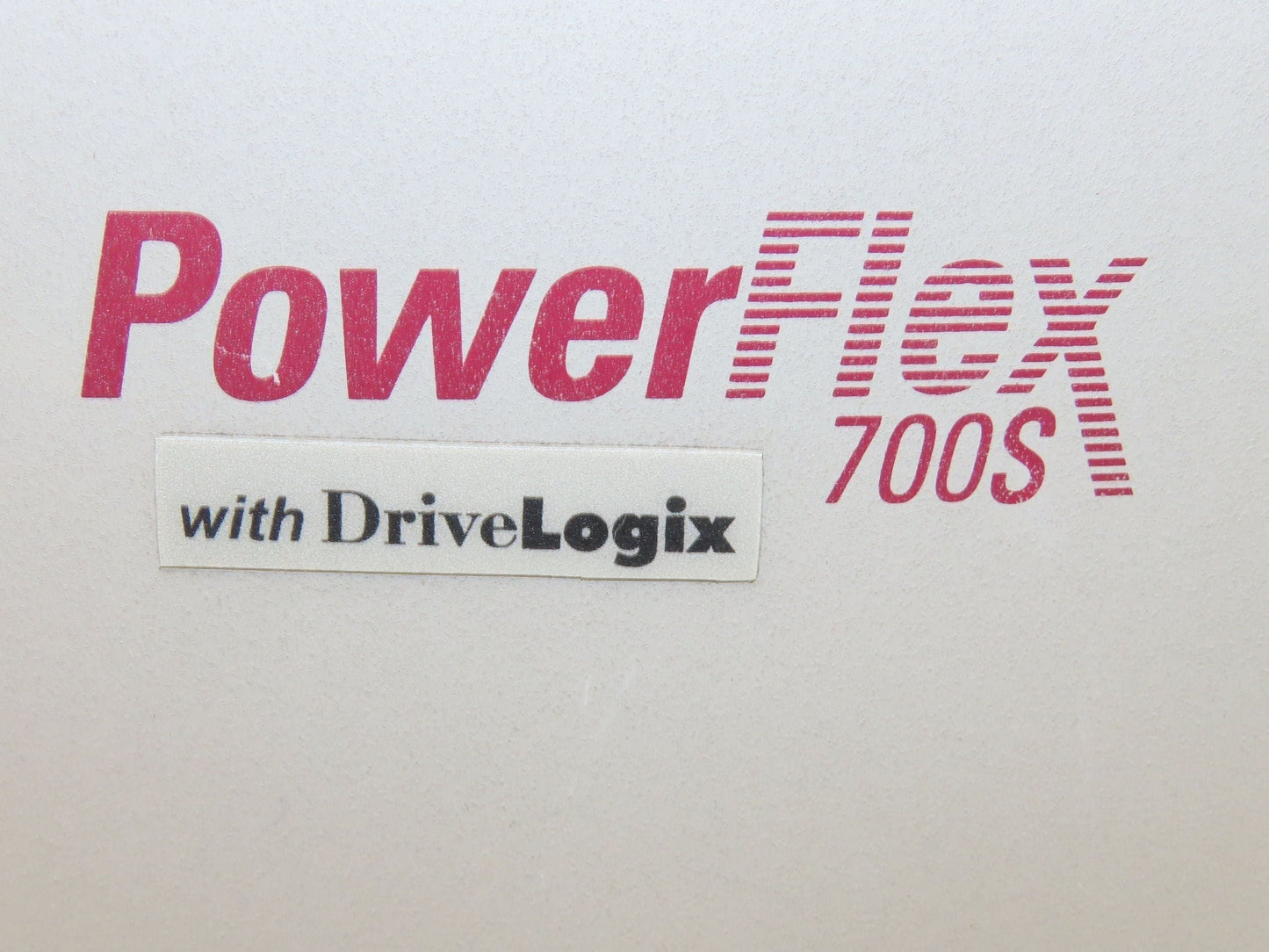 Allen Bradley 20DD065A3NYNANDNL PowerFlex 700S VFD 400Hz 50Hp 460v 65A F/W2.004