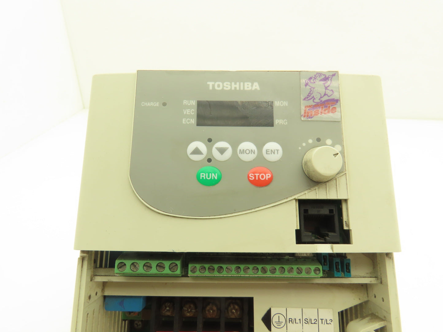 Toshiba VFS9-4015PL-WN(1) VFD 0.5/400Hz 2Hp 380/500v 4.1A 3Ph In