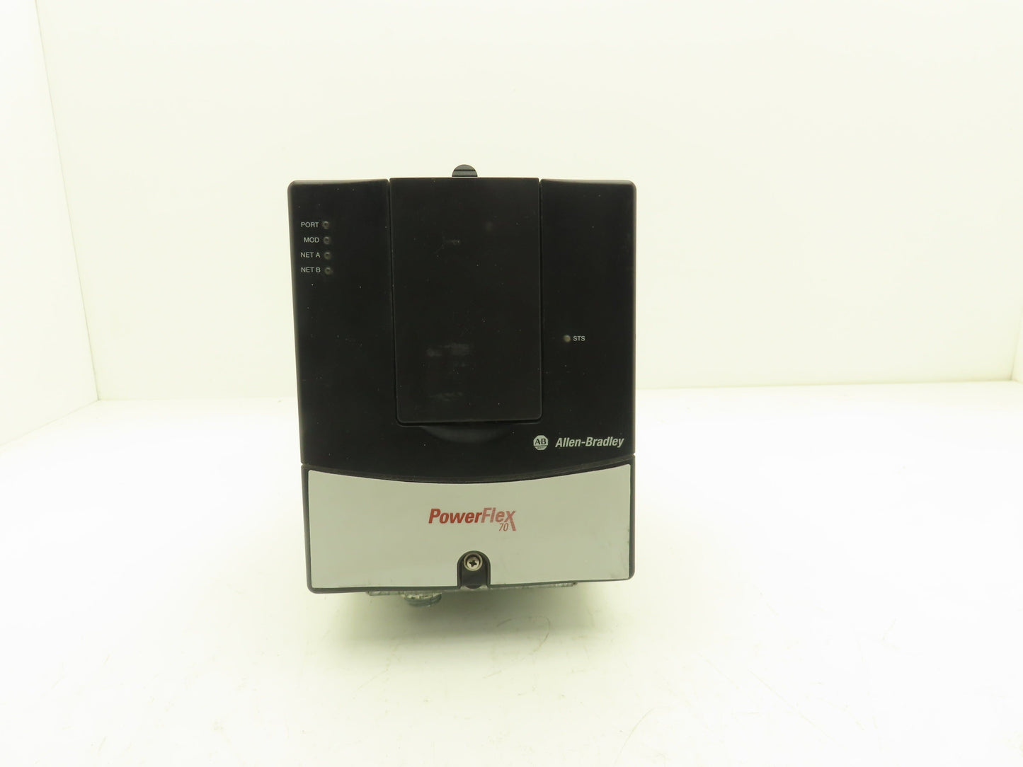 Allen Bradley 20AD3P4A3AYNAEC0 PowerFlex 70 VFD AC Drive 1.5kW 2Hp 460v 3.4A