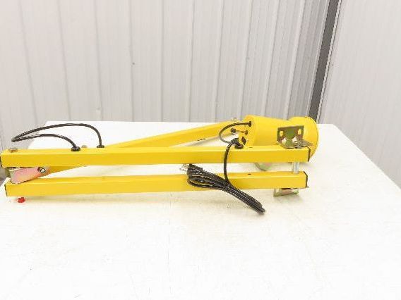 Mars DSDL-60 Tri-Lite Dock Loading Light 60" Reach