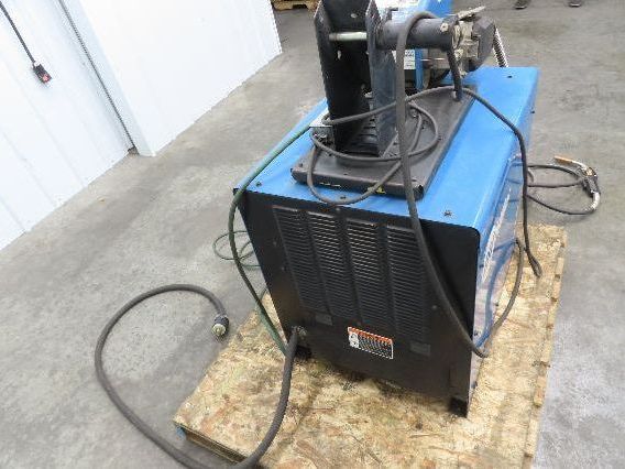 Miller CP-252TS Mig Welder 250 amp 100% Duty CV-DC 70 Wire Feeder 3PH