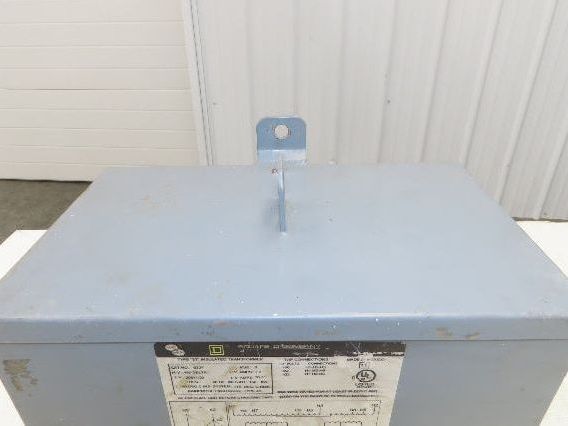 Square D 6T2F Type ST Insulated Transformer 6kVA 480v 7.2A Hi 208/120v 16.7A Lo
