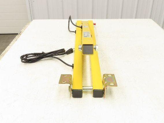 Mars DLHPS-60-P Tri-Lite Dock Loading Light Arm 60" Reach Heavy duty 24lbs Max