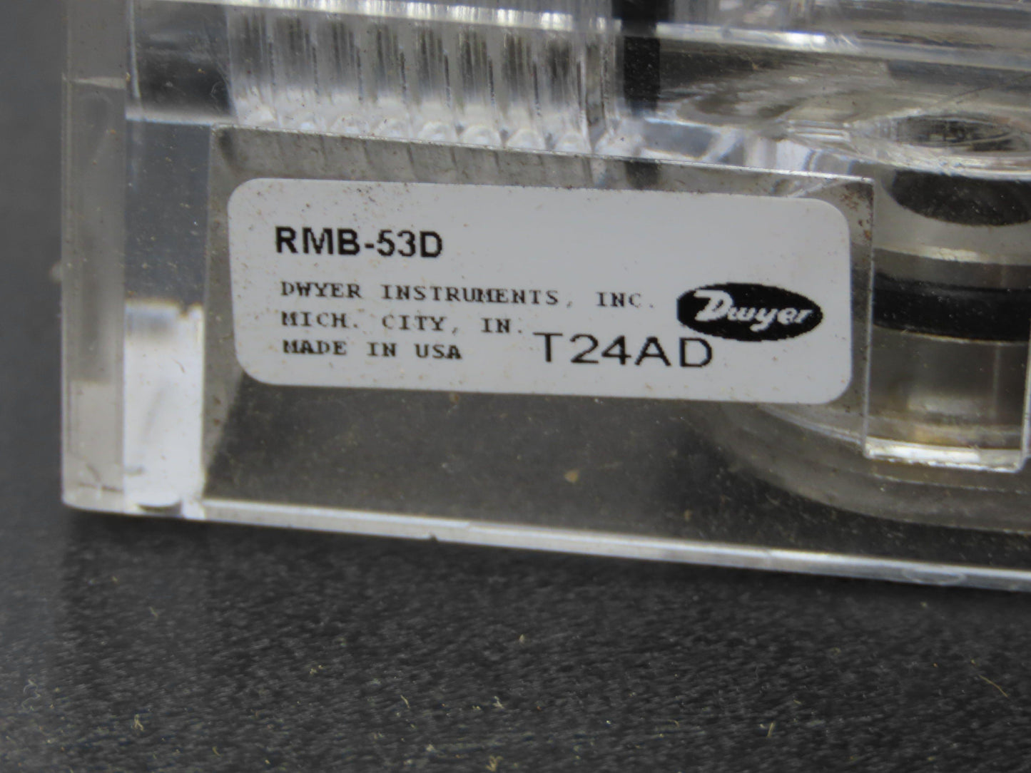 Dwyer RMB-53D Air Flowmeter 5-50 l/min Lot of 2