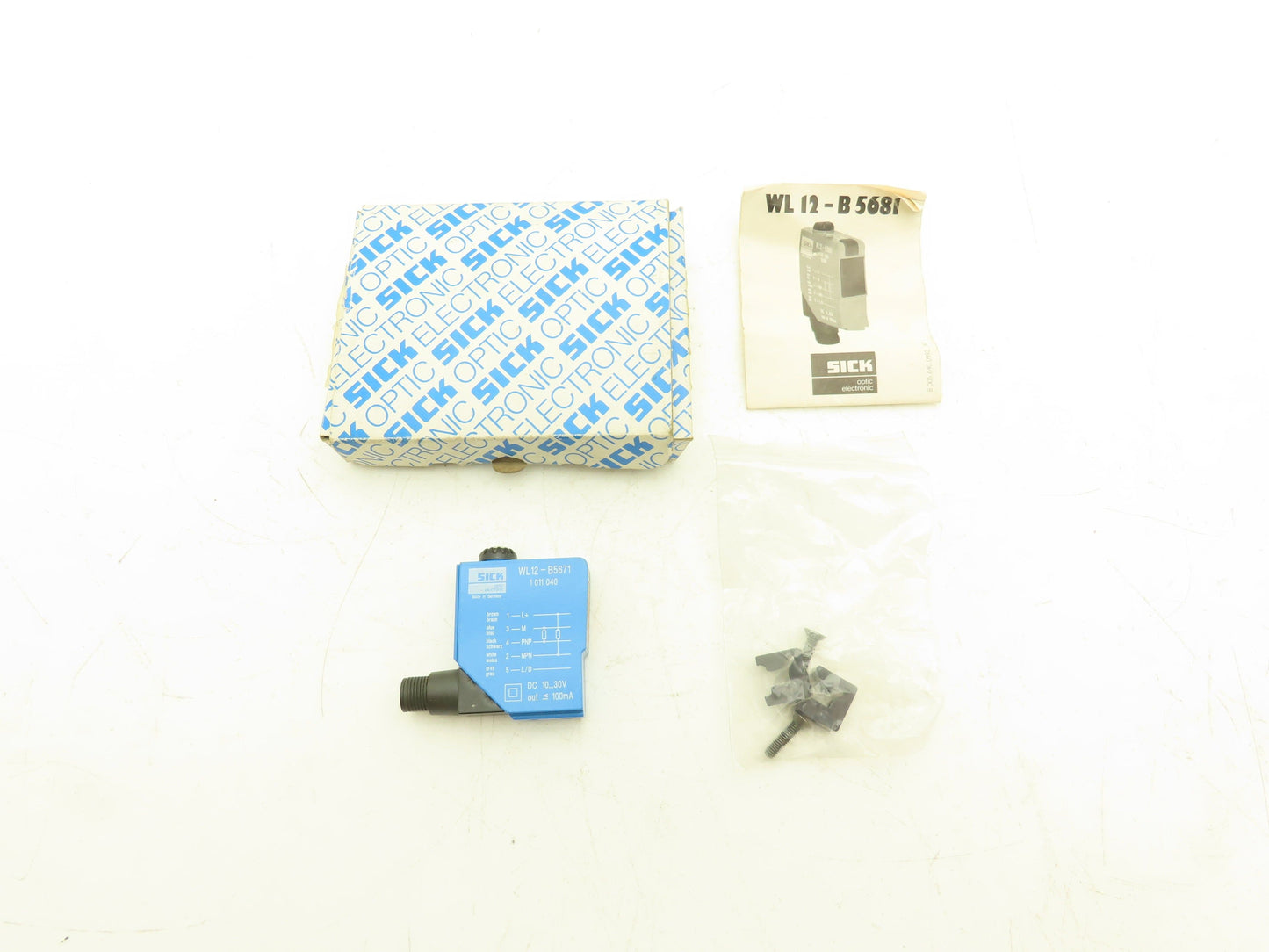 Sick WL12-B5671 Photoelectric Reflex Switch 10-30V 100mA output IP67