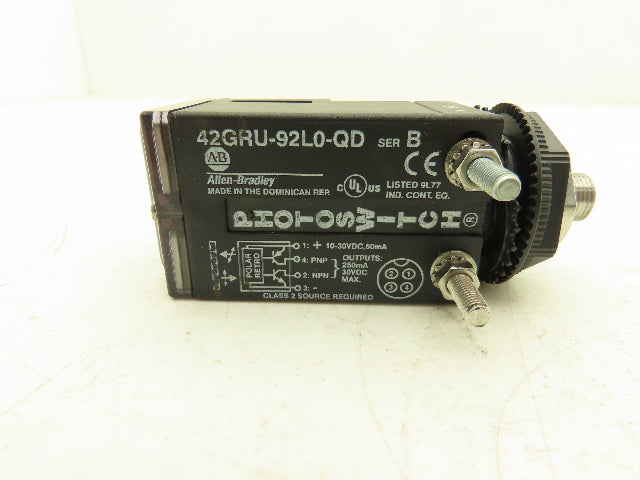Allen Bradley 42GRU-92L0-QD Photoswitch Polar Retroreflective 10-40vdc PNP/NPN