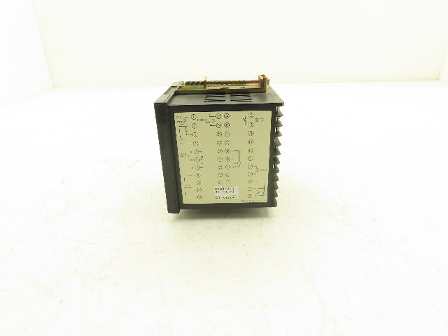 Barber Coleman MAQ 8-01900-001-0 Limitrol Temperature Controller 1/4 DIN Scratch
