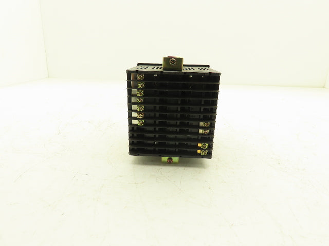 Barber Coleman MAQ 8-01900-001-0 Limitrol Temperature Controller 1/4 DIN Scratch
