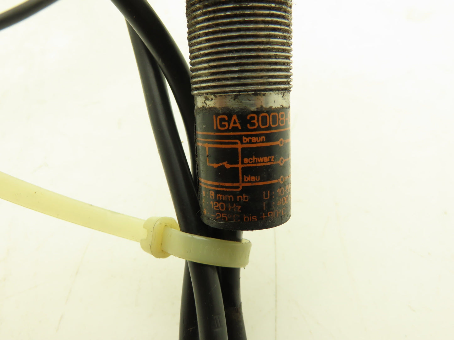 IFM Efector IGA-3008-BPOG Proximity Sensor Inductive M18 Thread Lot of 6