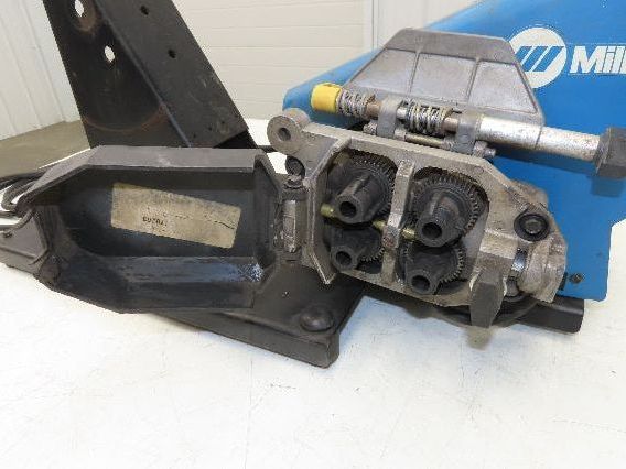 Miller S-74S Mig Welder Wire Feeder 24V Series 70 Single Spool No Holder
