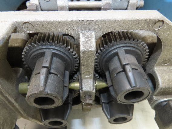 Miller S-74S Mig Welder Wire Feeder 24V Series 70 Single Spool No Holder