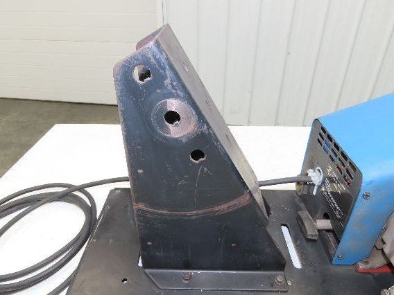 Miller S-74S Mig Welder Wire Feeder 24V Series 70 Single Spool No Holder