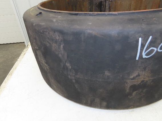 Super Solid 28x12x22 Forklift Tire Smooth Solid Press-on Black