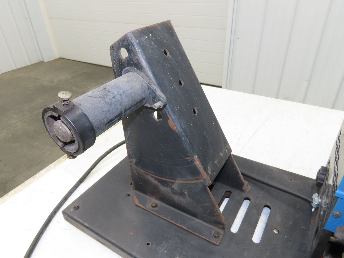 Miller S-64 Mig Welder Wire Feeder 24V Series 60 Millermatic Single Spool