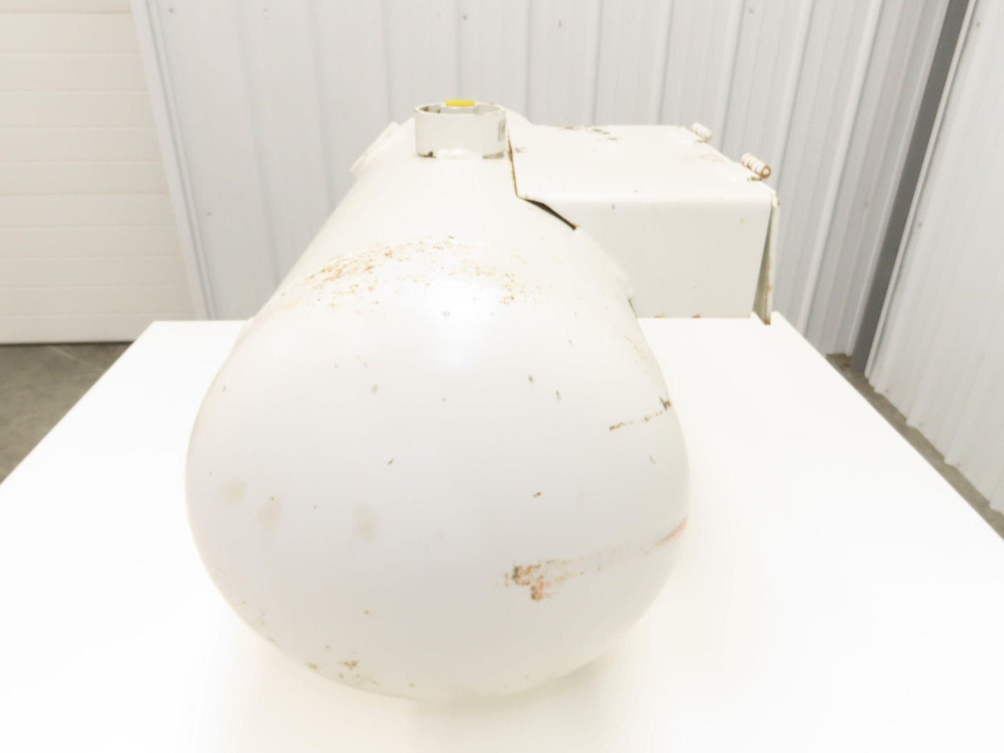 Manchester Propane Storage Tank 18 Gallon Horizontal Fill Port RV Van Trailer