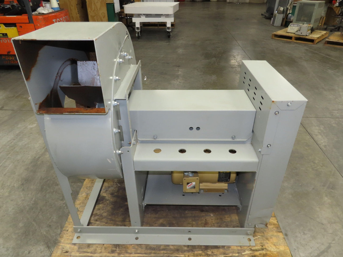 Greenheck 11-FP0-SD-10 Radial Centrifugal Blower 5Hp 230/460V 3Ph Bad Bearing
