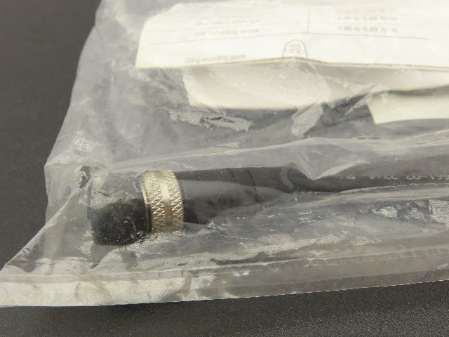 Allen Bradley 802B-CSADXSLR4 Compact Limit Switch Roller 125vAC 3A 5mm