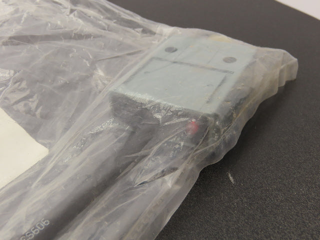 Allen Bradley 802B-CSADXSLR4 Compact Limit Switch Roller 125vAC 3A 5mm
