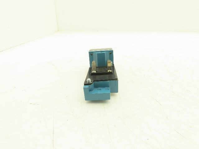 Honeywell LSZ7C1A Micro Limit Switch Heavy Duty 600vAC 10A NEMA A600