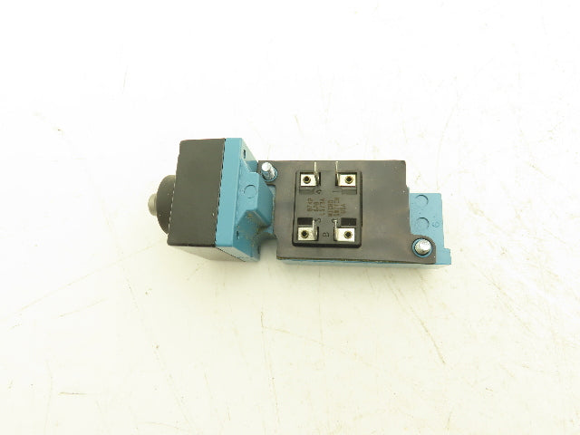 Honeywell LSZ7C1A Micro Limit Switch Heavy Duty 600vAC 10A NEMA A600
