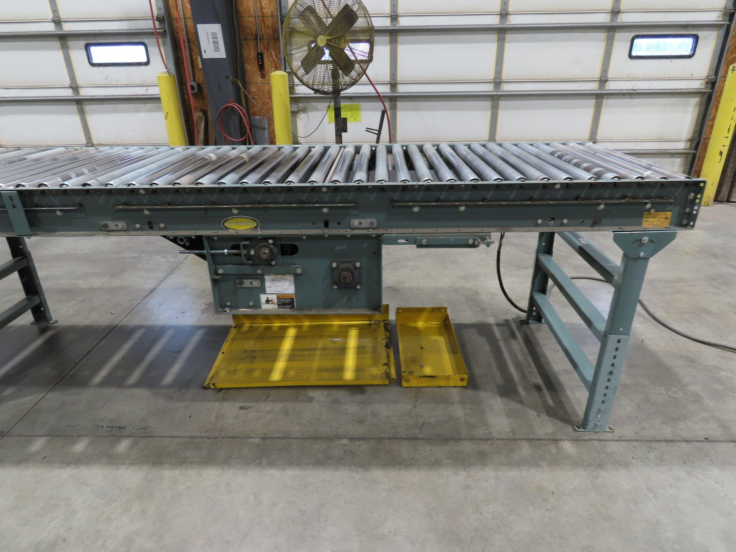 Hytrol 36"x 28' Accumulation Roller Conveyor 2Hp 460V 3PH 105 FPM Belt Drive