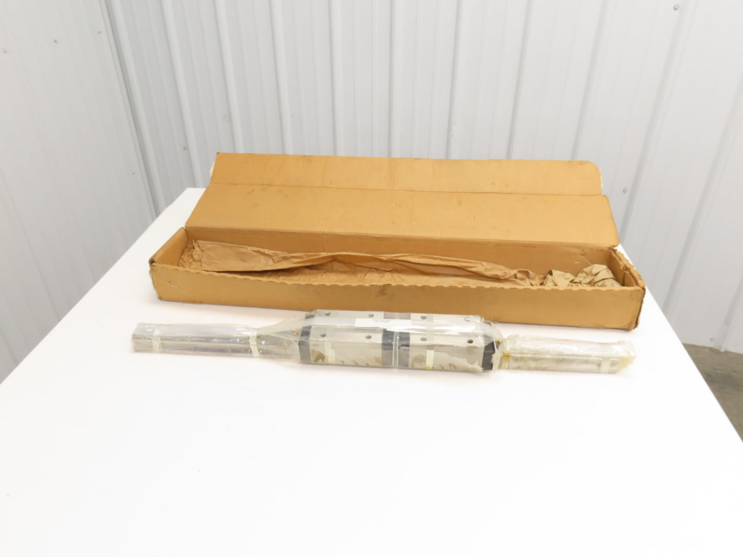 THK HSR45LR2ZZC1+885L Linear Bearing 2-Block LM Guide Rail 45mm x 885mm 34.8"