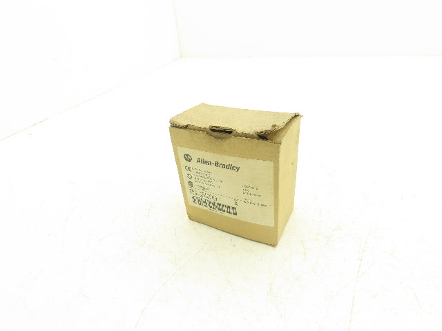 Allen Bradley 700-CF400KD Control Relay 110v 60Hz Coil 600vAC 25A 3Ph 4NO Ser A