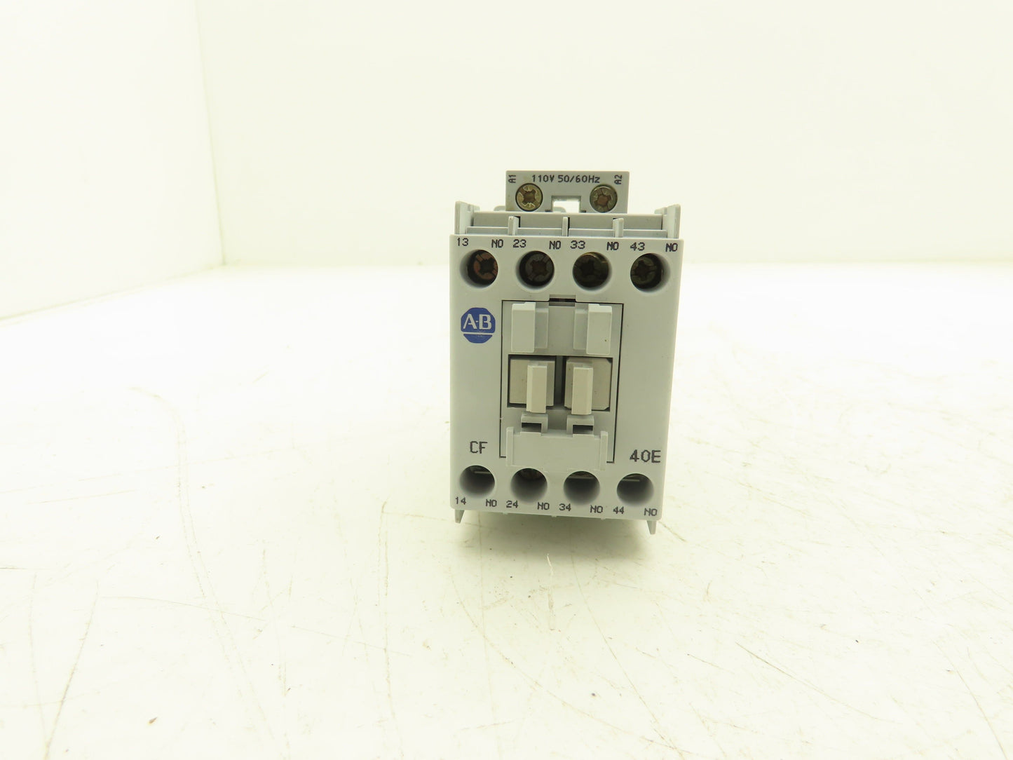 Allen Bradley 700-CF400KD Control Relay 110v 60Hz Coil 600vAC 25A 3Ph 4NO Ser A
