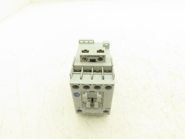 Allen Bradley 700-CF400KD Control Relay 110v 60Hz Coil 600vAC 25A 3Ph 4NO Ser A