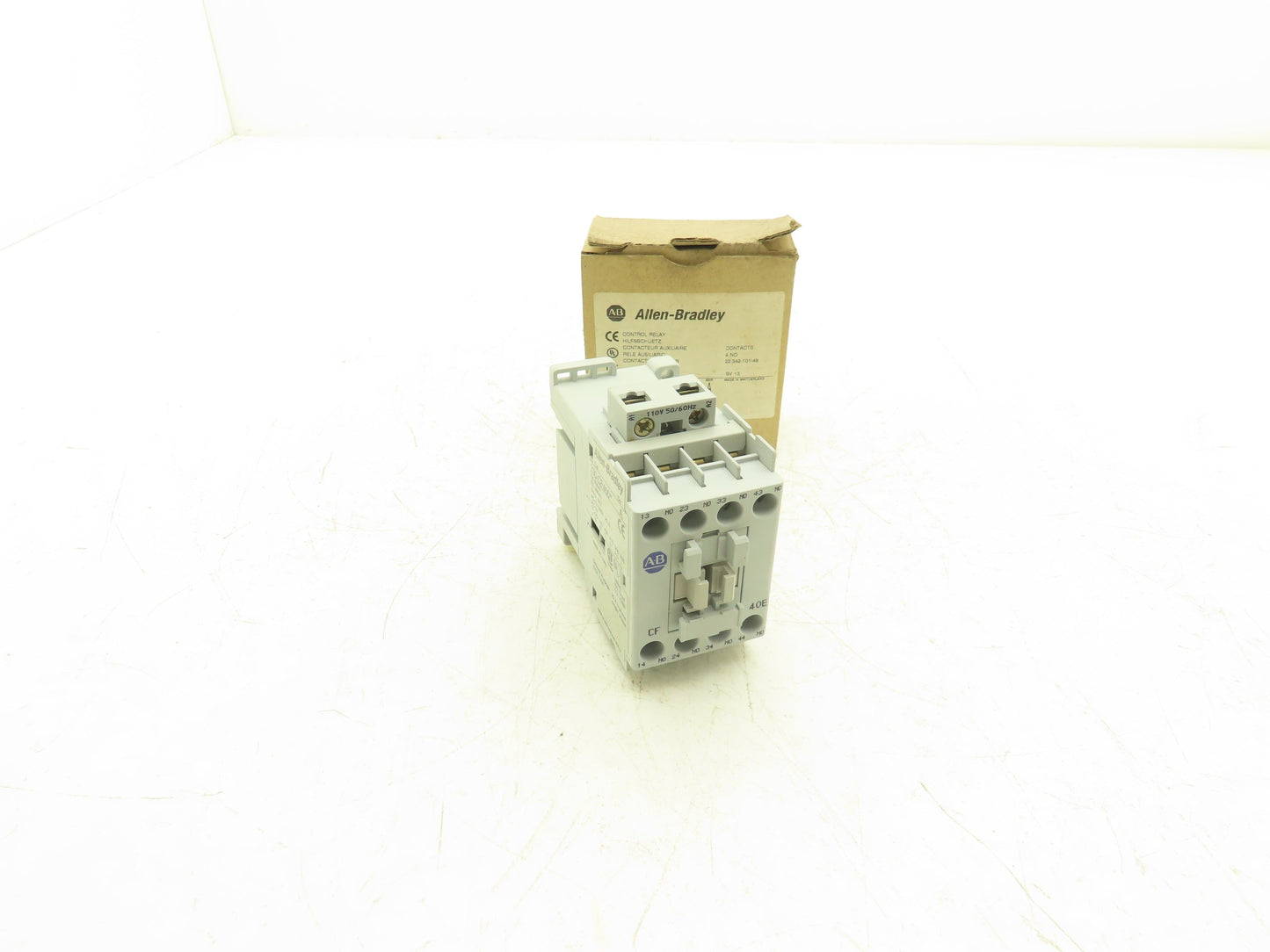 Allen Bradley 700-CF400KD Control Relay 110v 60Hz Coil 600vAC 25A 3Ph 4NO Ser A