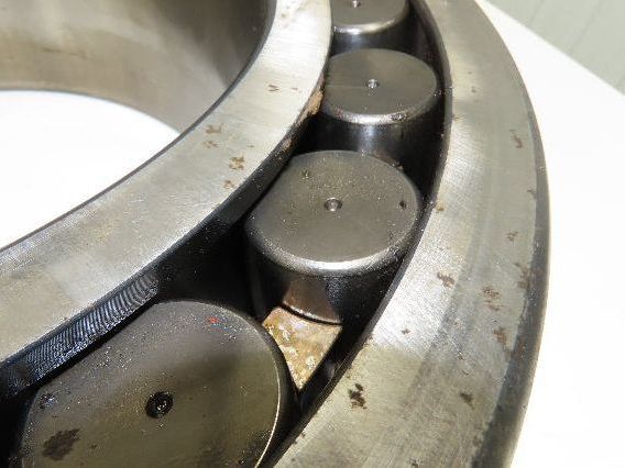 SKF 23156 CACK/04W33 Spherical Roller Bearing 280mm ID 460mm OD 146mm W