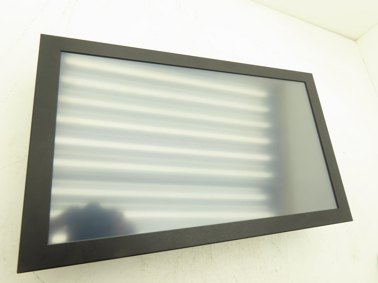 i-Tech ECHW2155D-FHD-TR-DC Industrial TFT LCD Display 21.5" 9-36vDC VGA 300 nits