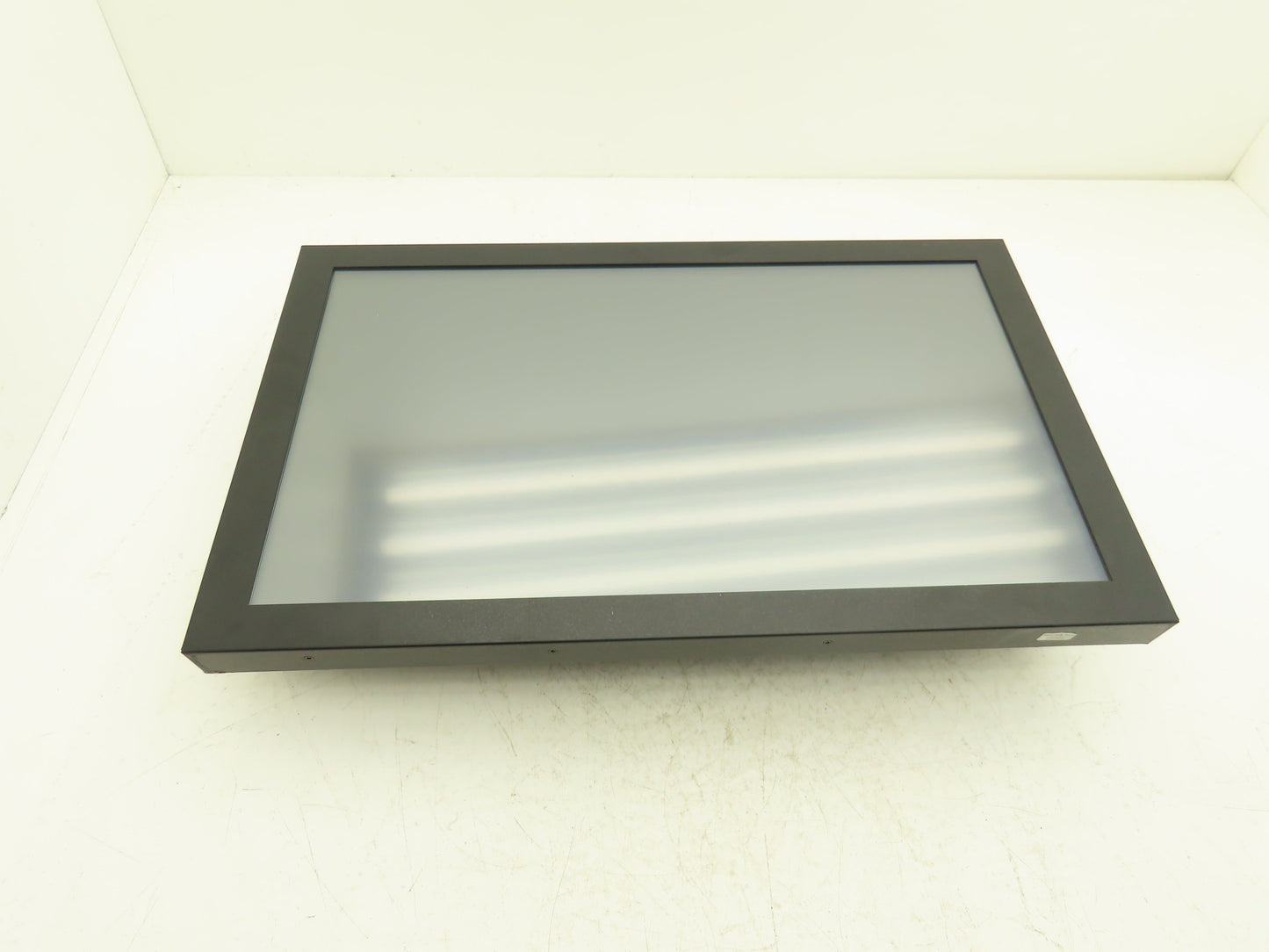 i-Tech ECHW2155D-FHD-TR-DC Industrial TFT LCD Display 21.5" 9-36vDC VGA 300 nits
