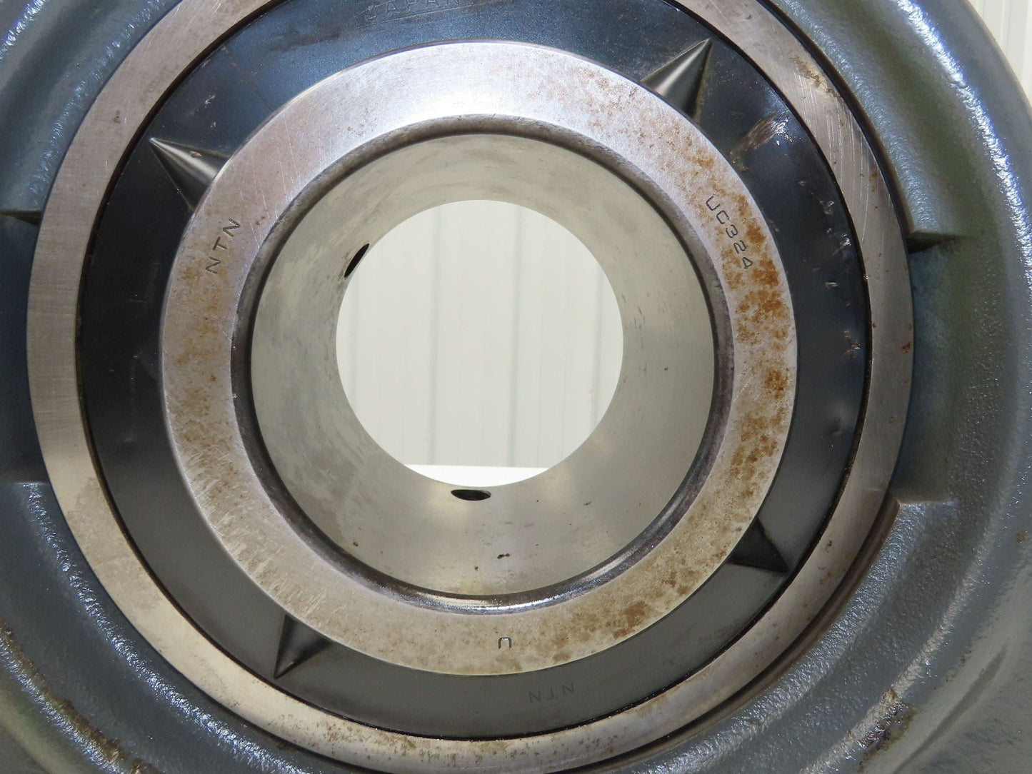 NTN P324 Pillow Block Bearing 120mm 4.724" Bore 2-Bolt