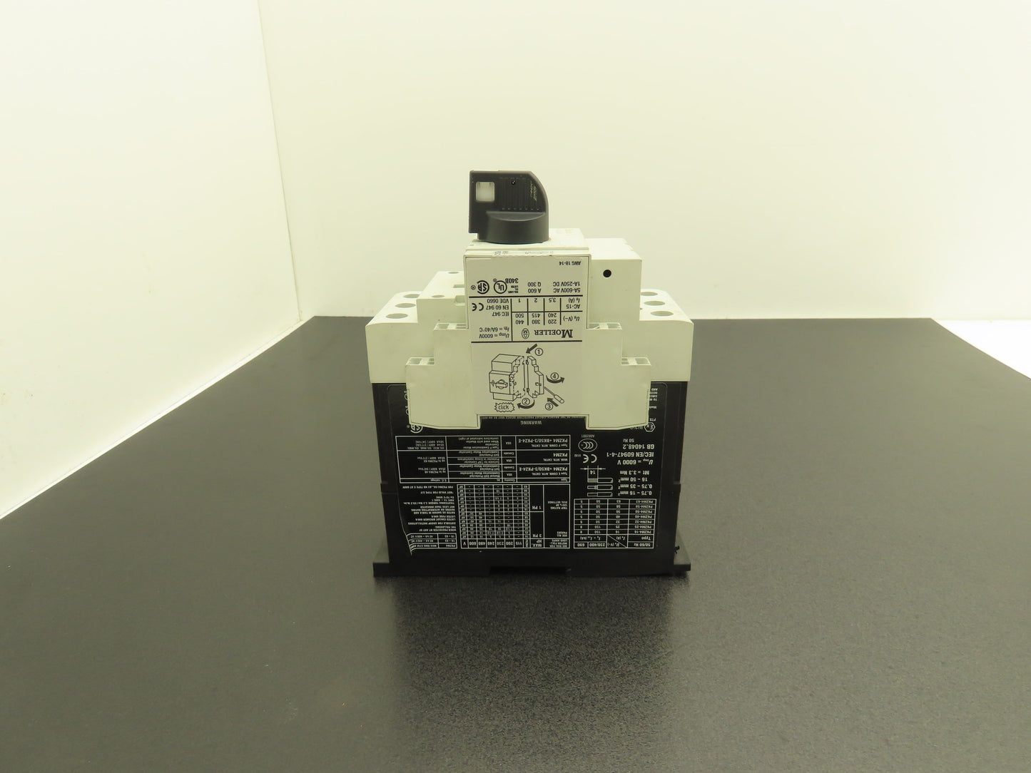 Moeller PKZM4-25 Manual Motor Starter 16-25A 20Hp 600vAC 3Ph