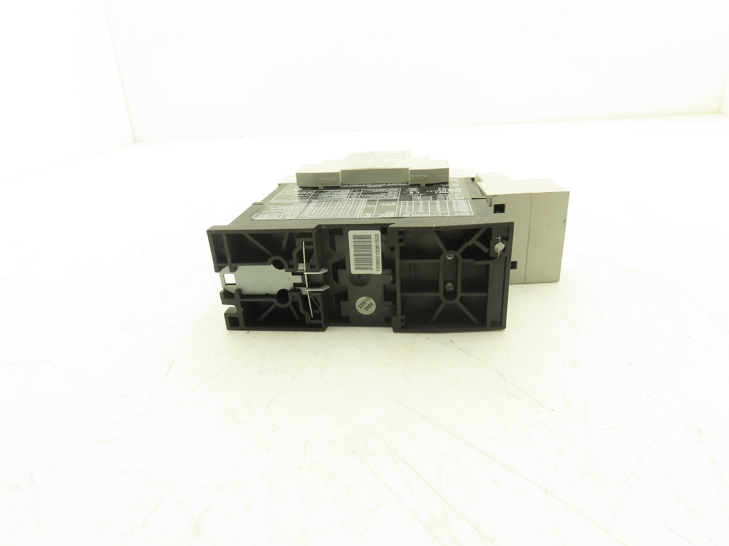 Moeller PKZM4-32 Manual Motor Starter 24-32A 30Hp 600vAC 3Ph