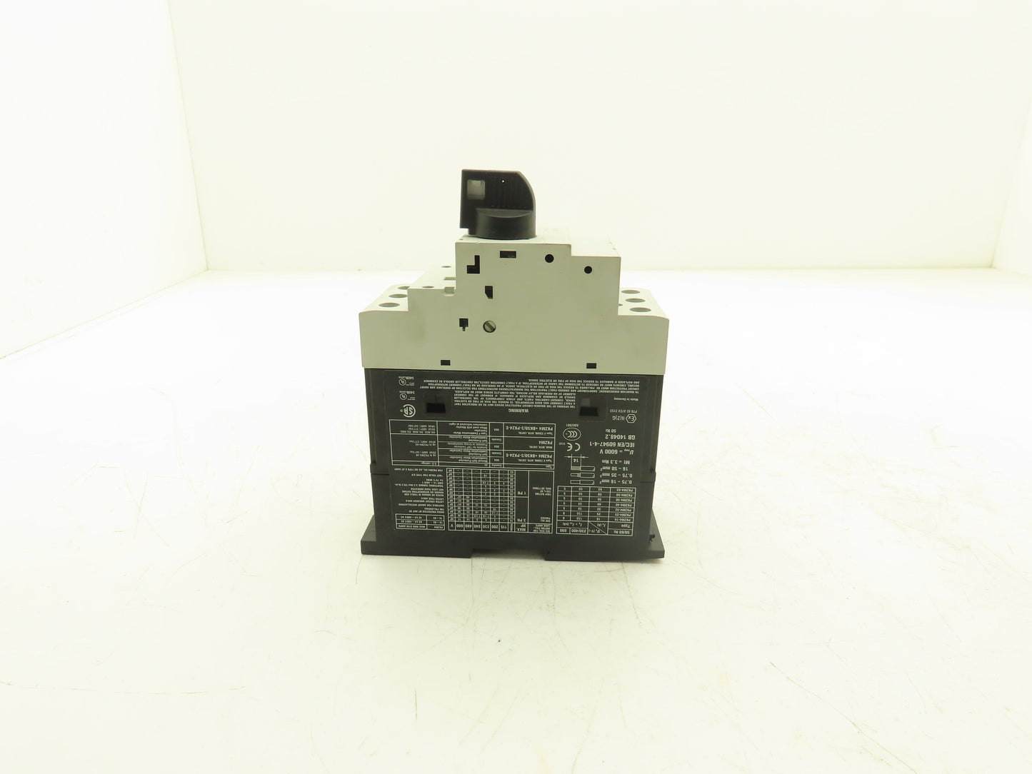 Moeller PKZM4-32 Manual Motor Starter 24-32A 30Hp 600vAC 3Ph