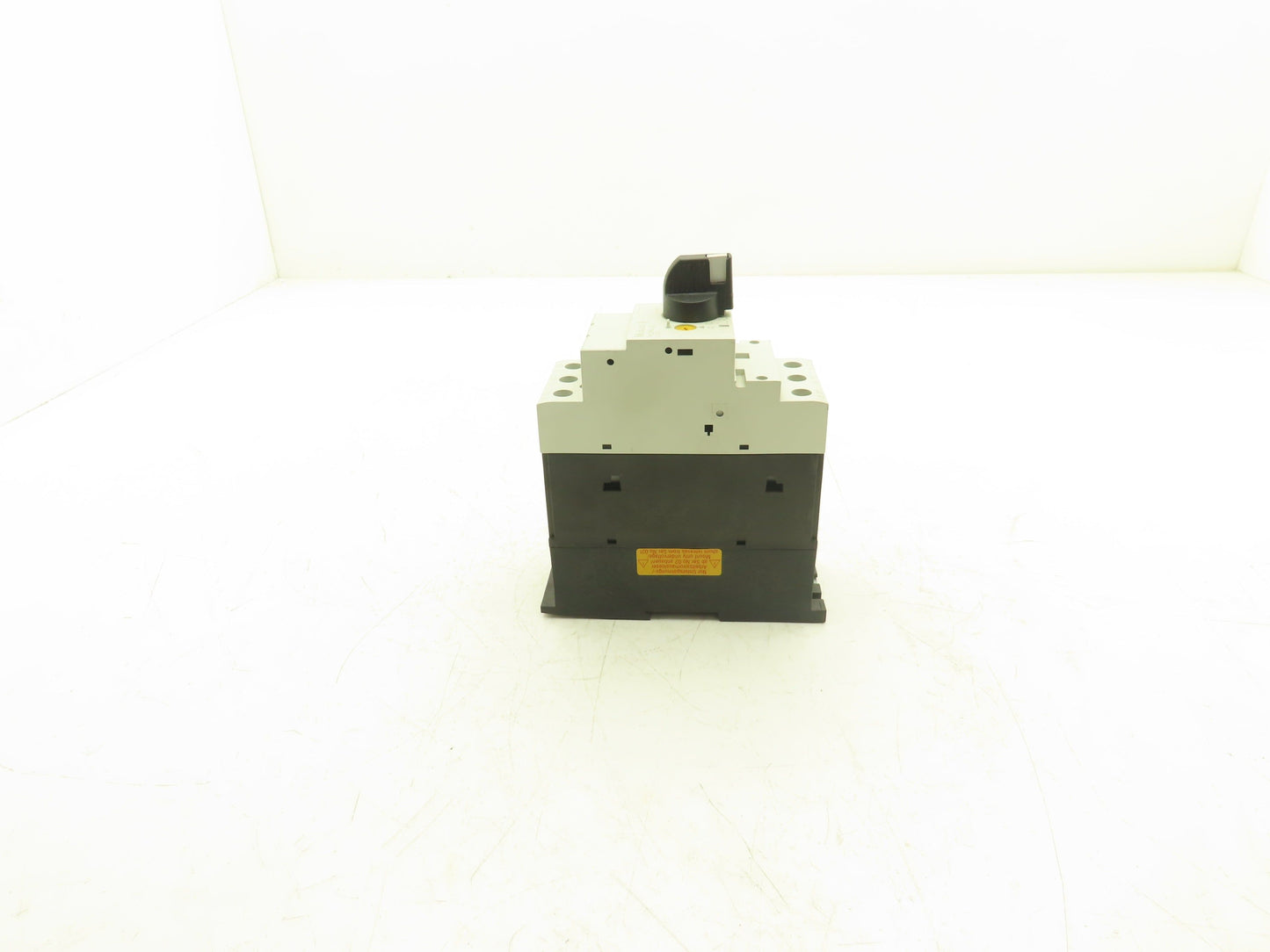 Moeller PKZM4-32 Manual Motor Starter 24-32A 30Hp 600vAC 3Ph