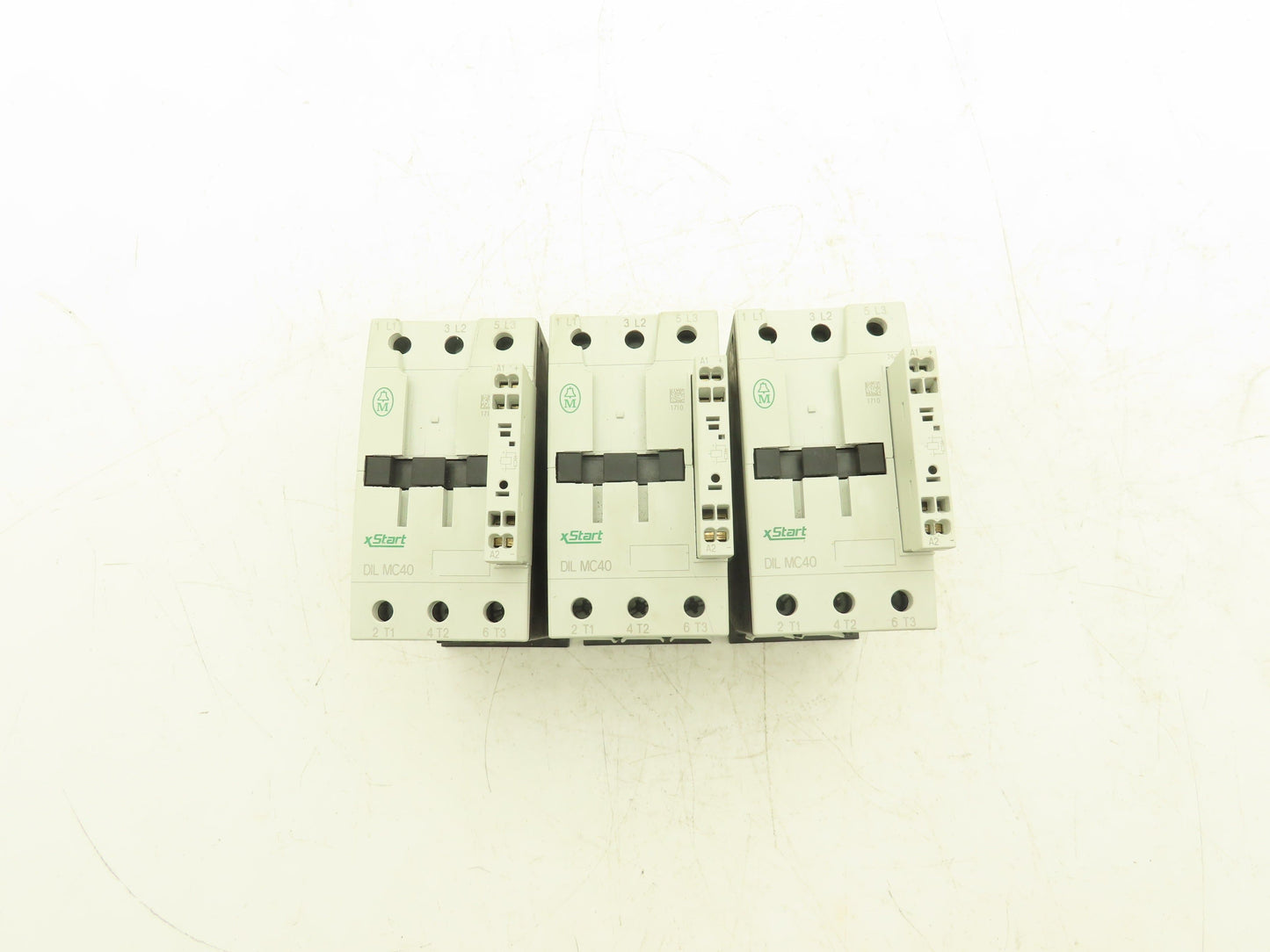 Siemens DIL MC40 Contactor 40Hp 600v 3Ph Lot of 3