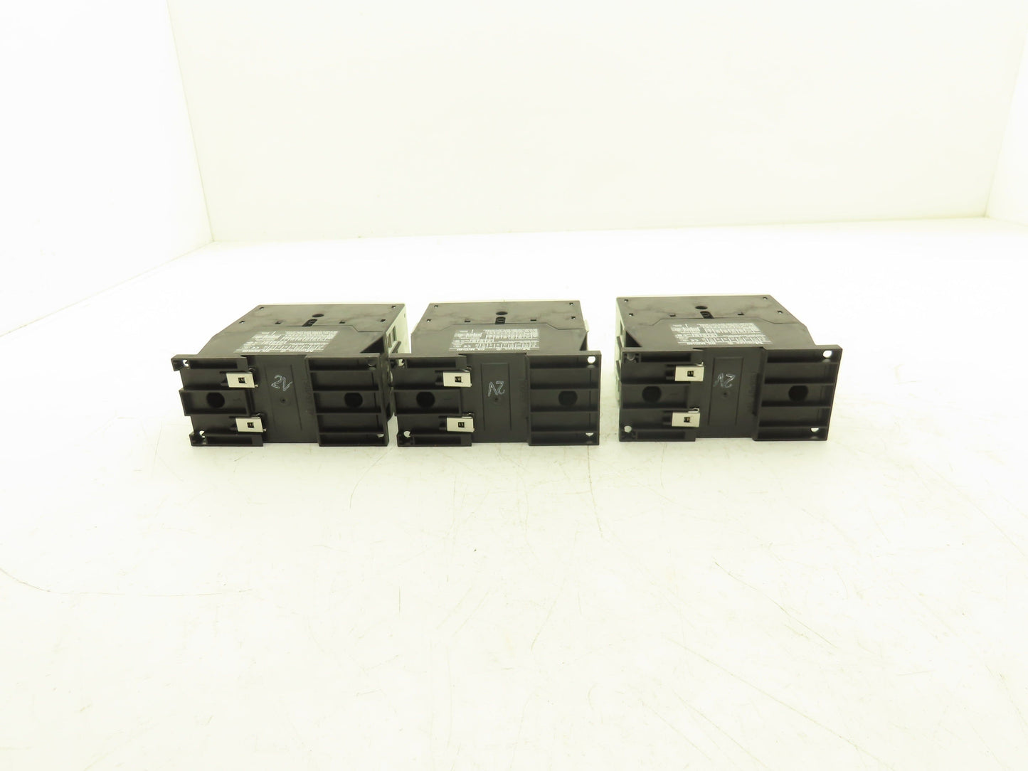 Siemens DIL MC40 Contactor 40Hp 600v 3Ph Lot of 3