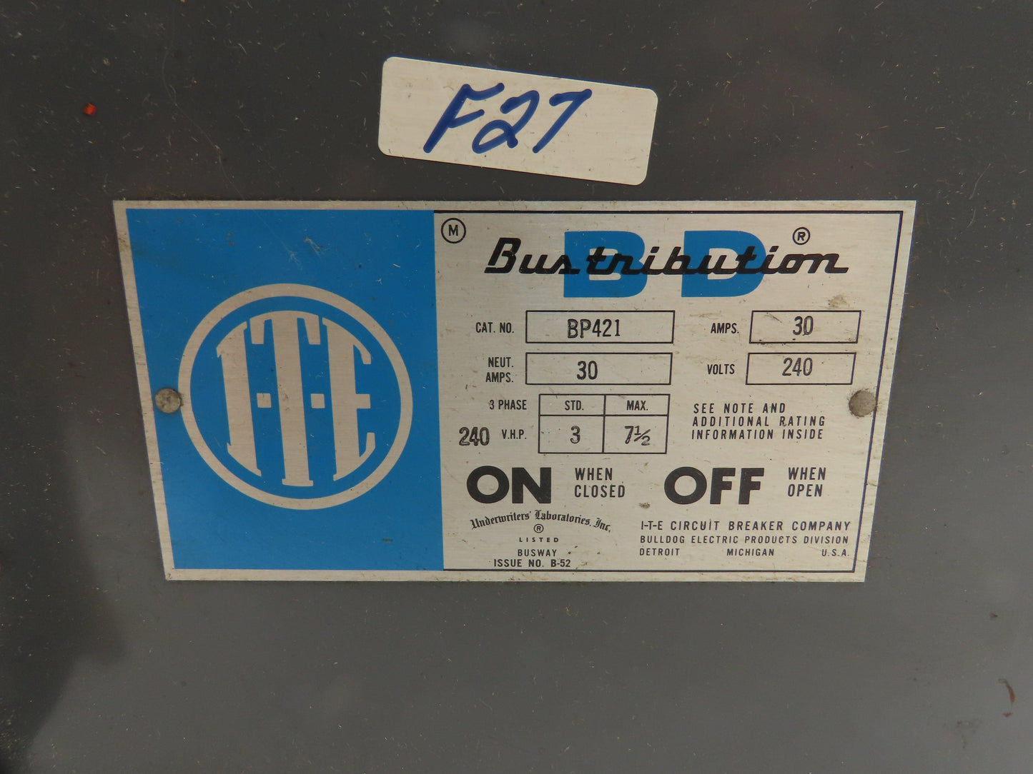 ITE BP 421 Bus Plug 30A 240V 4-Pole 3-Fuse 3Hp Standard 7-1/2Hp Max