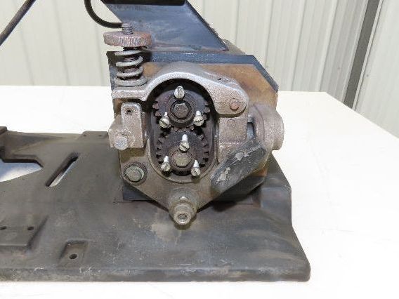 Miller S-52E Mig Welder Wire Feeder 115V Millermatic Spool .035" Rollers