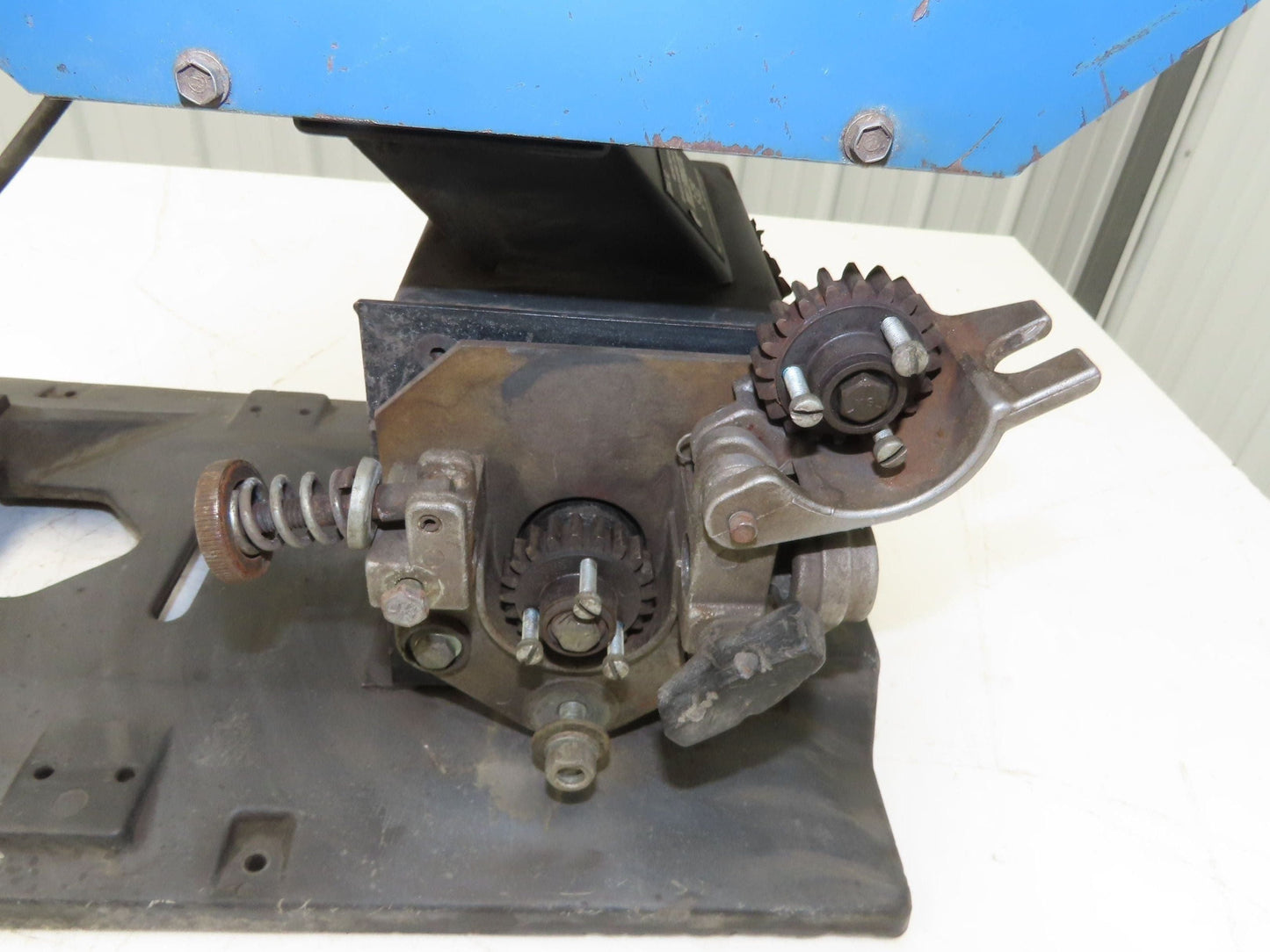 Miller S-52E Mig Welder Wire Feeder 115V Millermatic Spool .035" Rollers