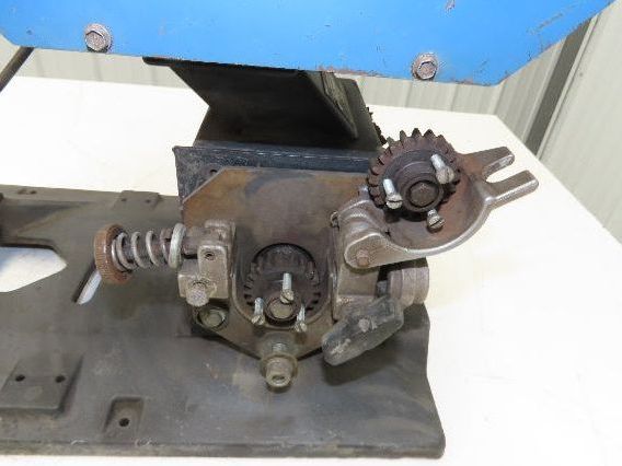 Miller S-52E Mig Welder Wire Feeder 115V Millermatic Spool .035" Rollers