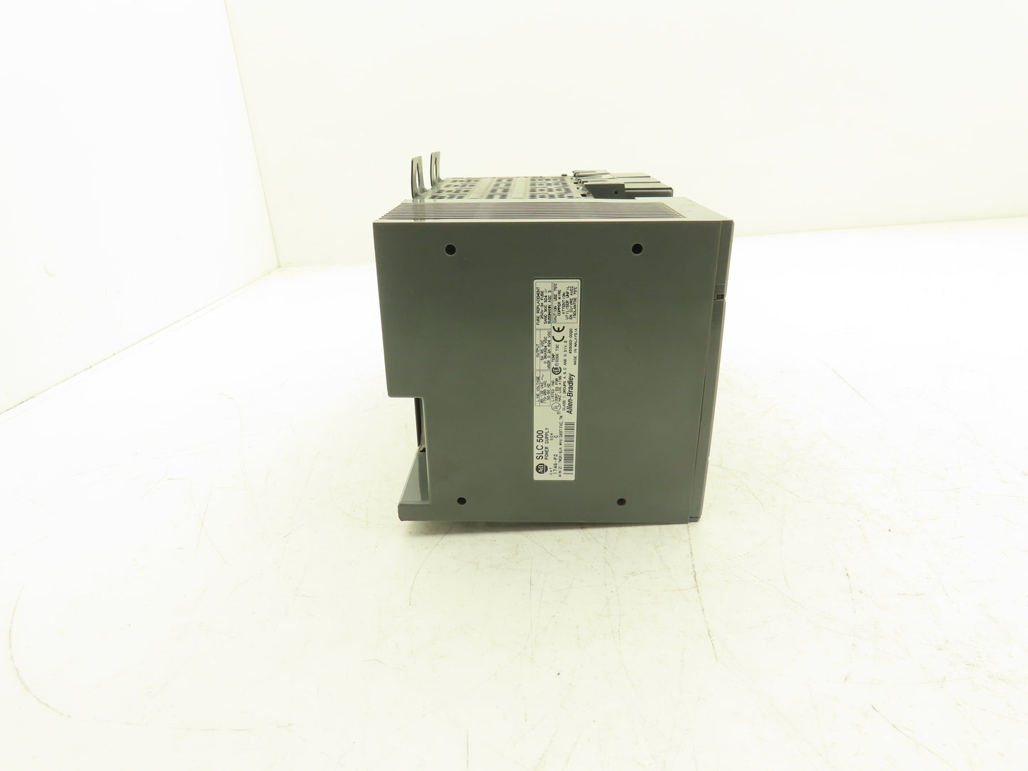 Allen Bradley 1746-A4 4-Slot Chassis Ser C Power Supply Input and Output Cards